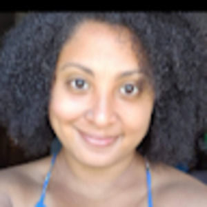 Meet your Posher, Maya